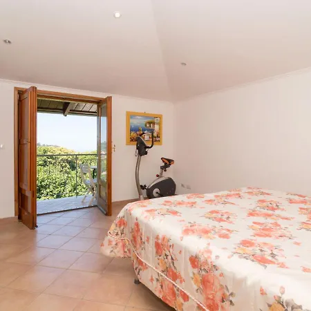Apartment Mansardina Sui Due Golfi By Interhome