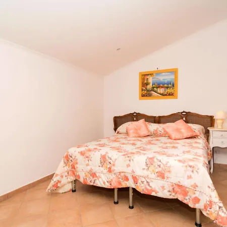 Mansardina Sui Due Golfi By Interhome Apartment *